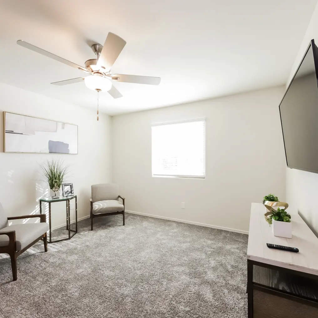 Copper Falls_Model Home_04