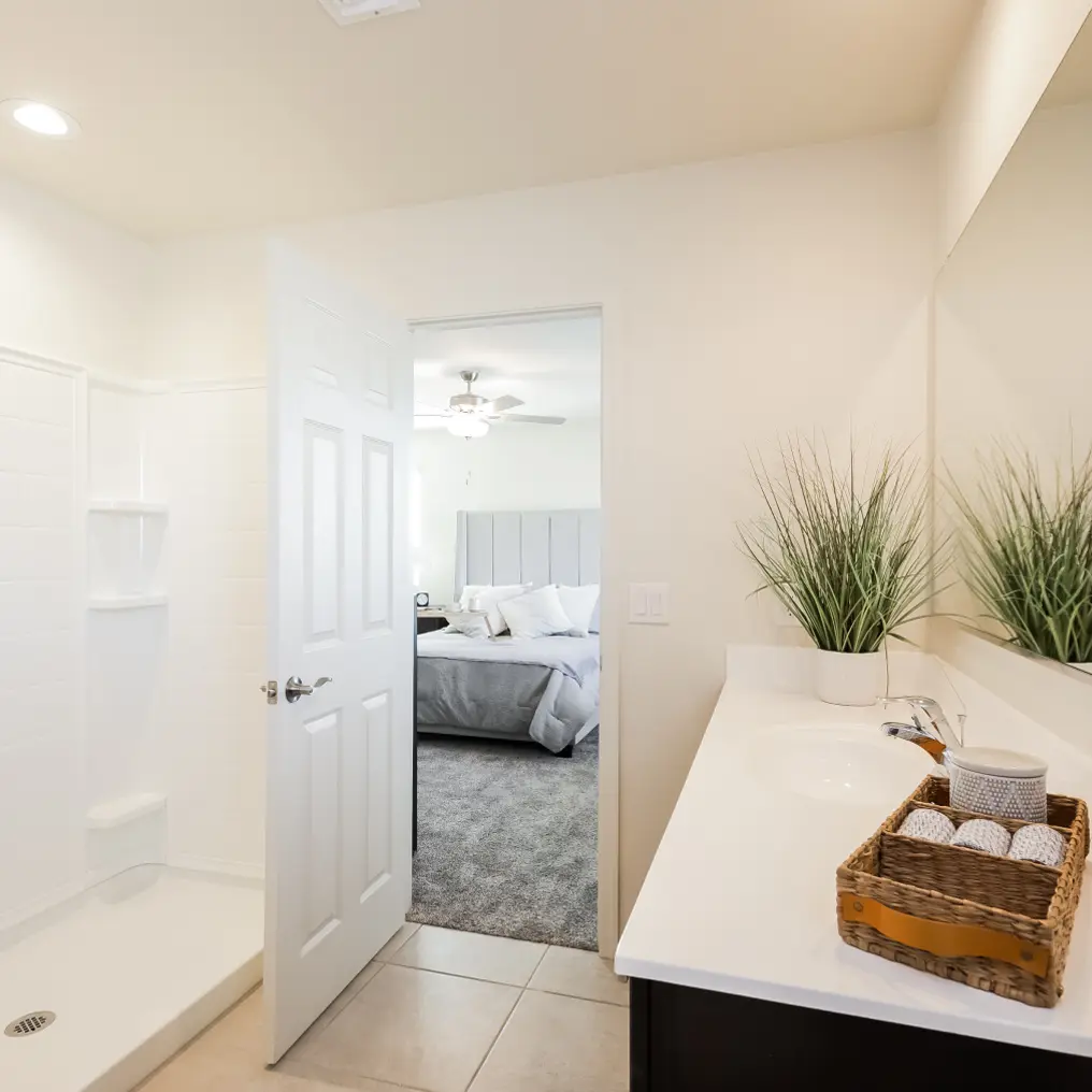 Copper Falls_Model Home_06