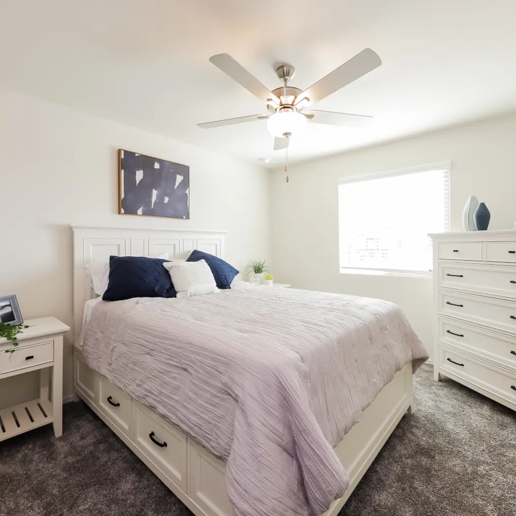 Copper Falls_Model Home_08