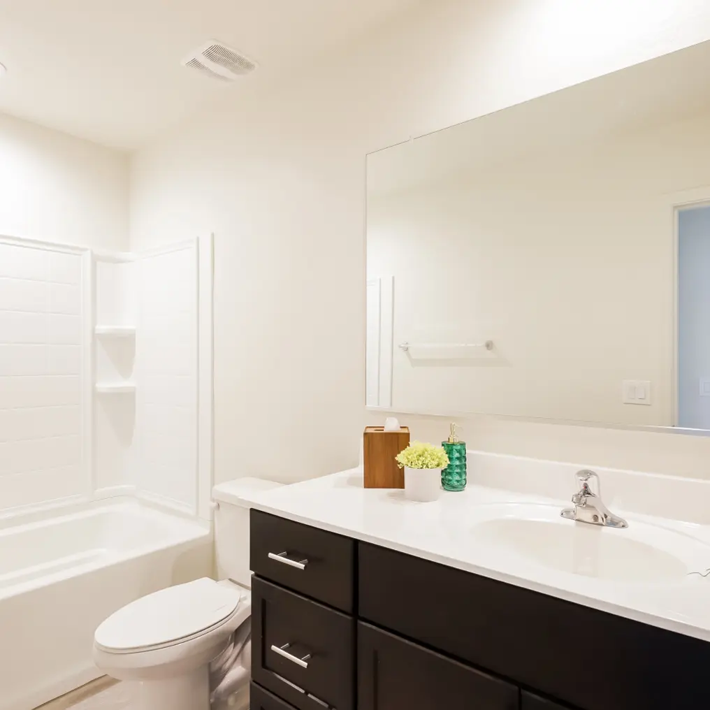 Copper Falls_Model Home_09