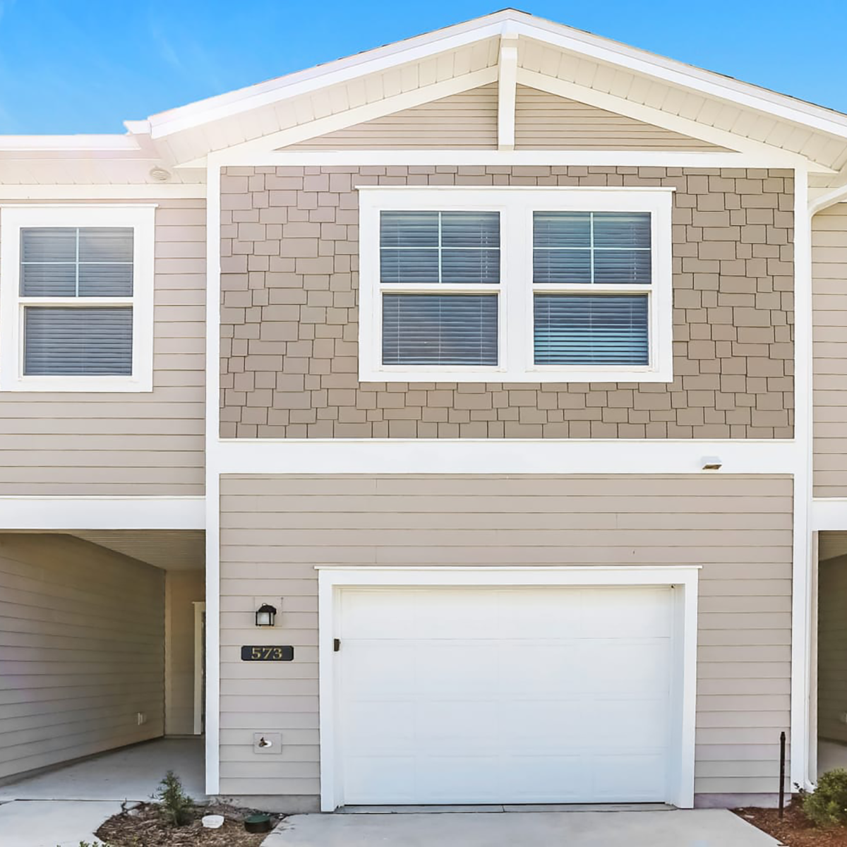 Grove Point_Image Carousel_FOH2