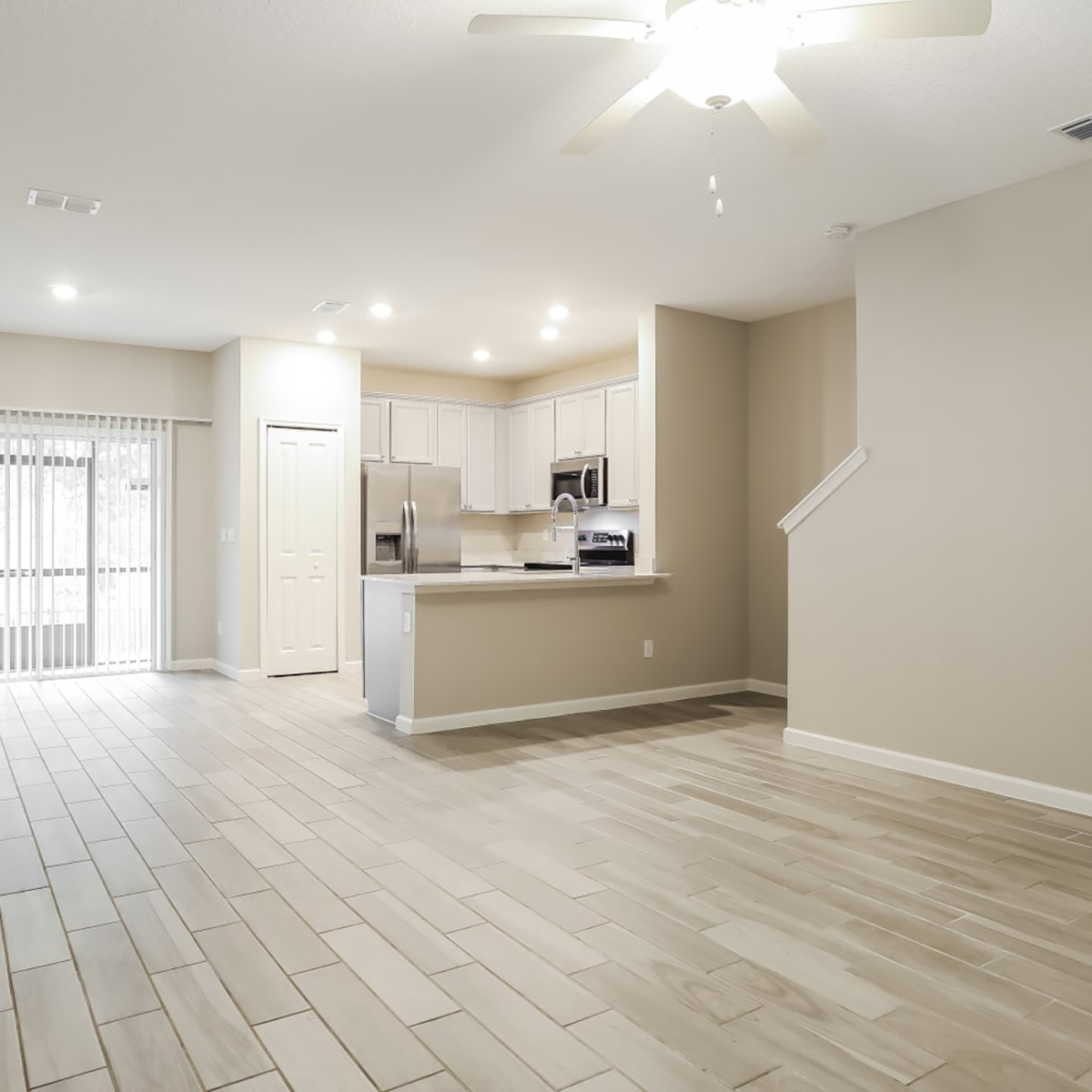 Grove Point_Image Carousel_Living Room2