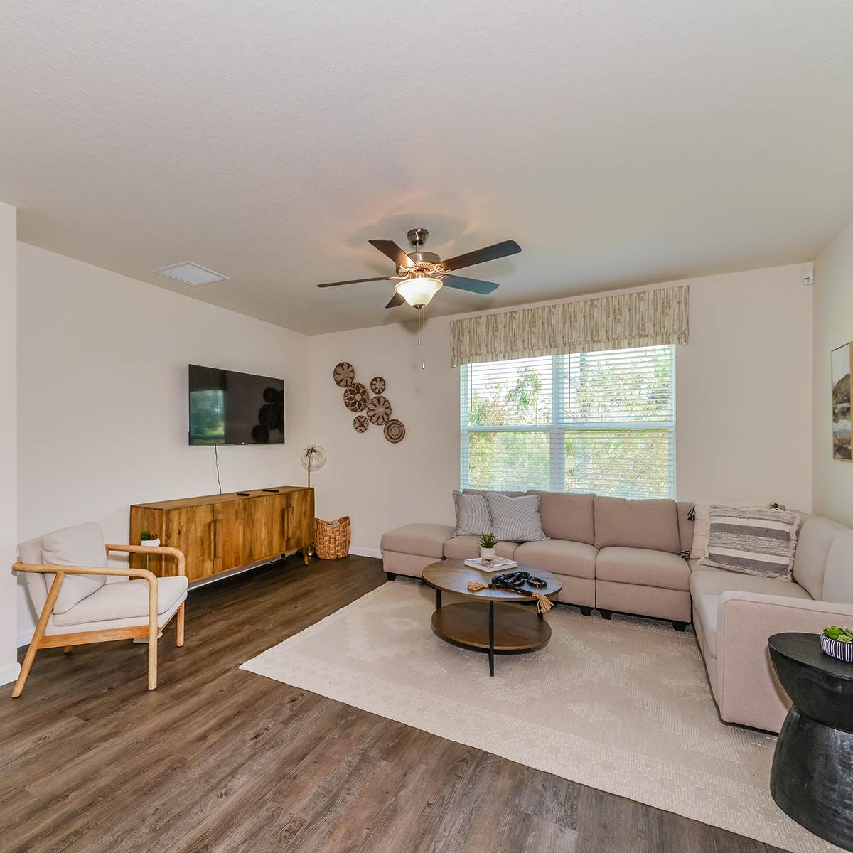 Grove Pointe_Model Home2