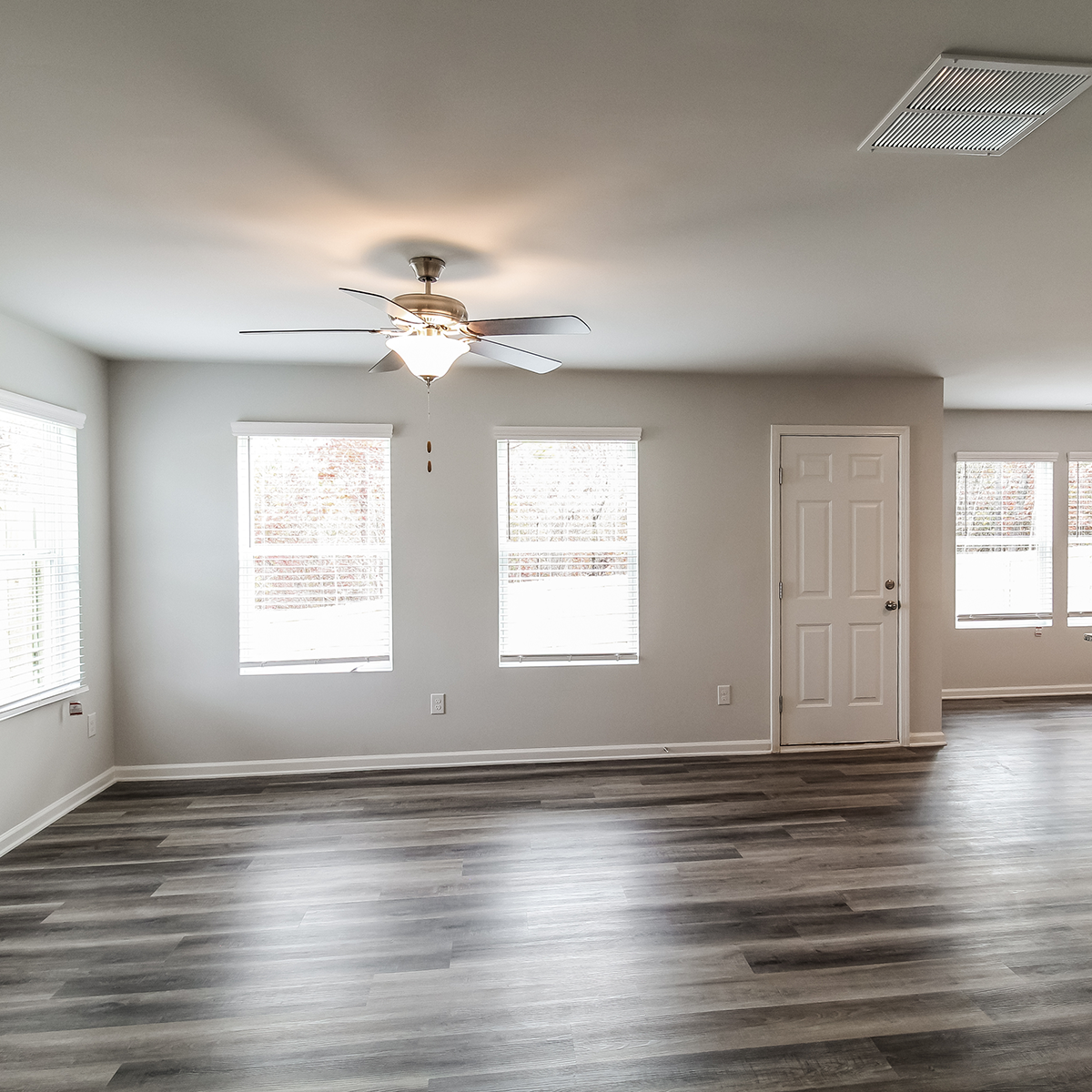 Hanley Mill_Image Carousel_Living Room