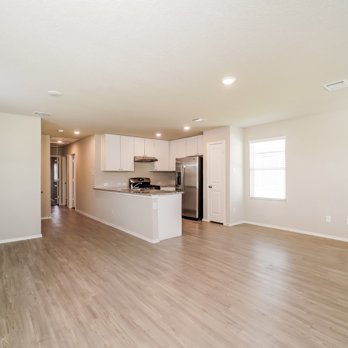 Southton Meadows_Image Carousel_Living Room