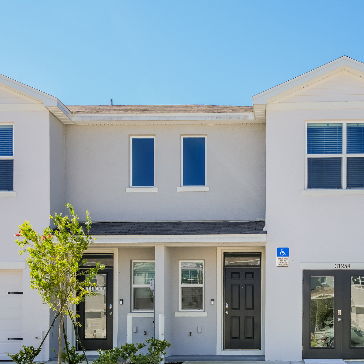 Woodsdale Landing_Model Home_FOH1